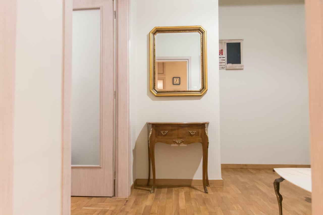 Quality Home In Атина Екстериор снимка