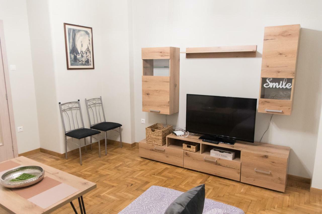 Quality Home In Атина Екстериор снимка